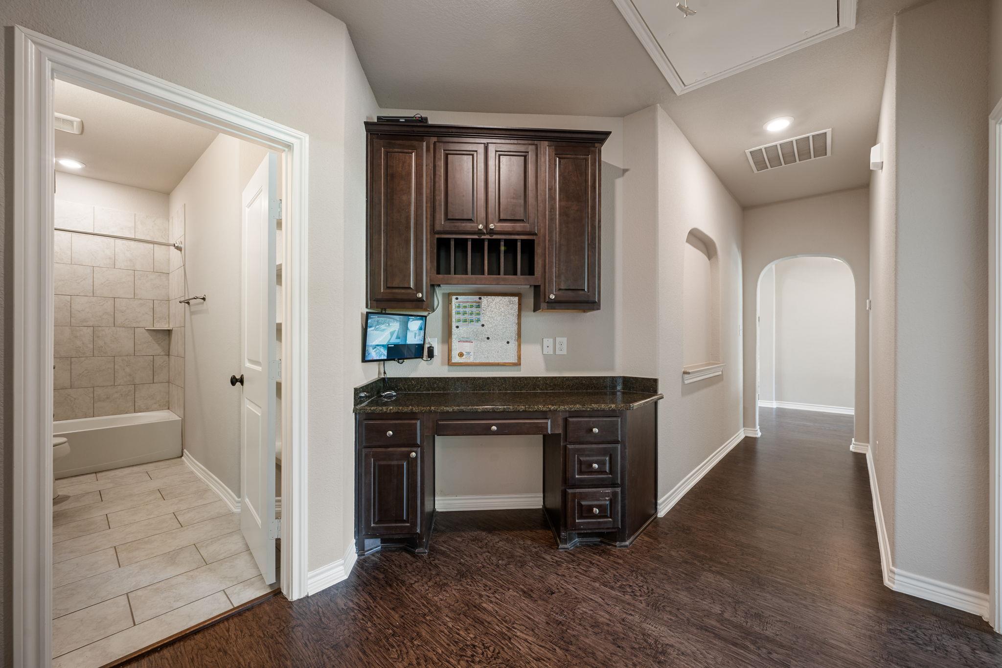4100 Rockwood Drive Lago Vista TX 78645