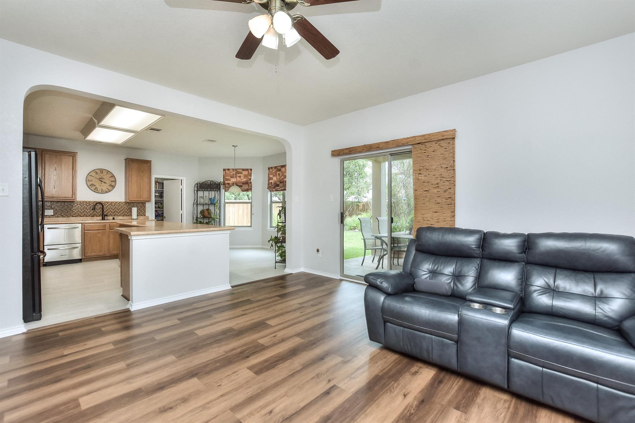 4913 Woodstock Drive Georgetown TX 78633