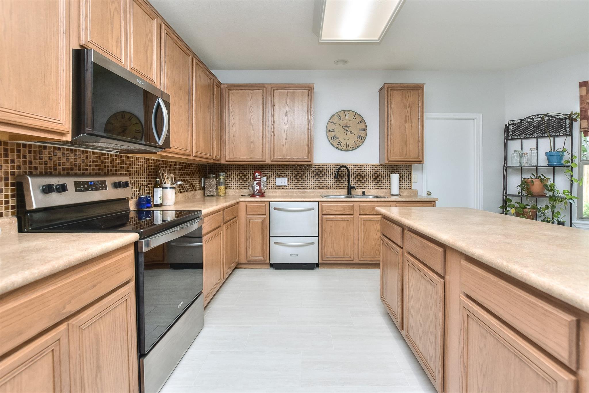 4913 Woodstock Drive Georgetown TX 78633