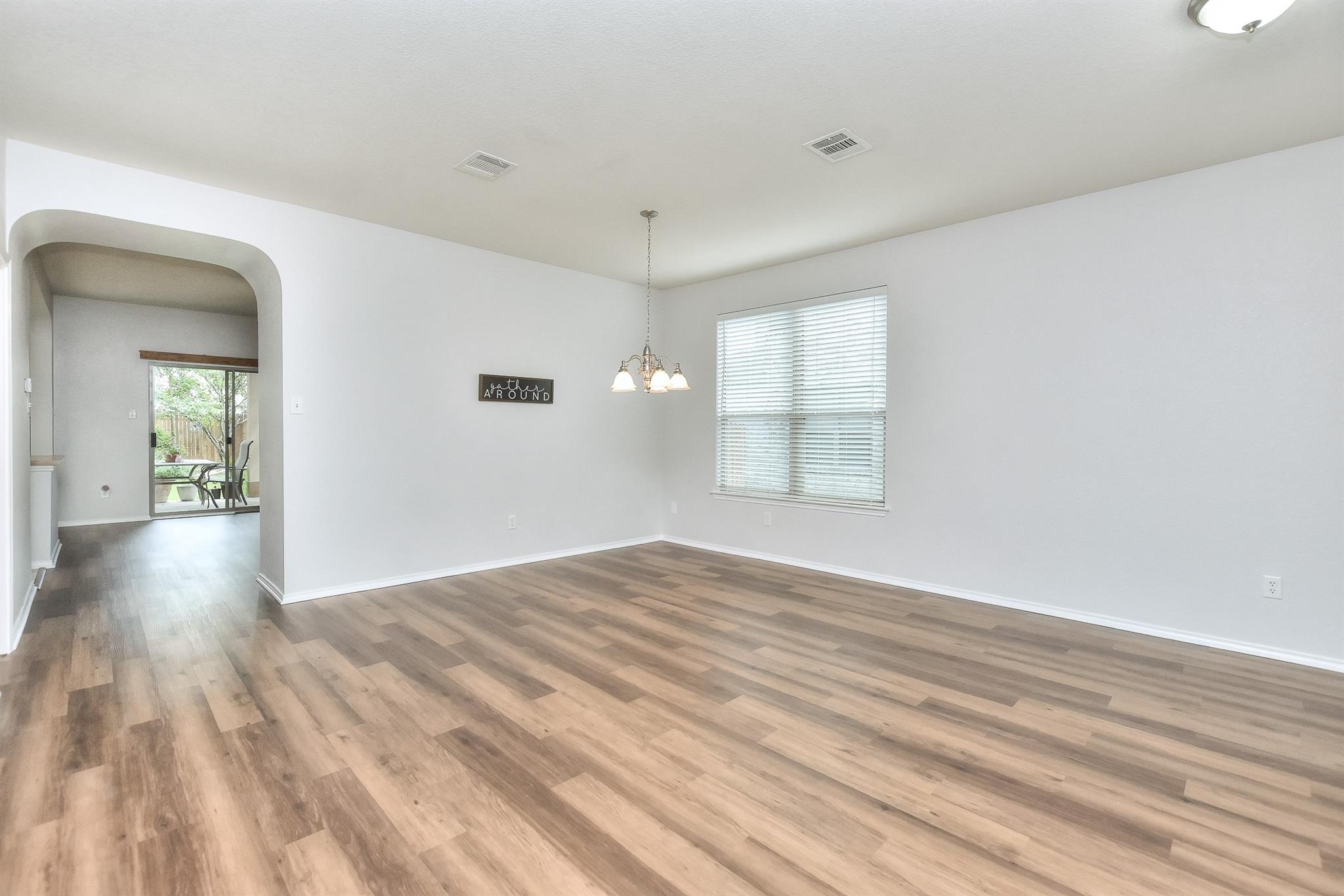 4913 Woodstock Drive Georgetown TX 78633