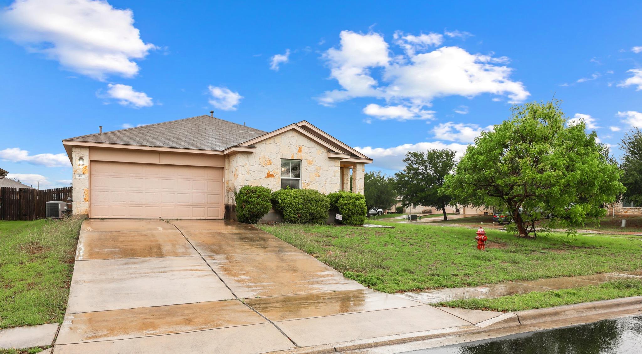 418 Nottingham Loop Kyle TX 78640