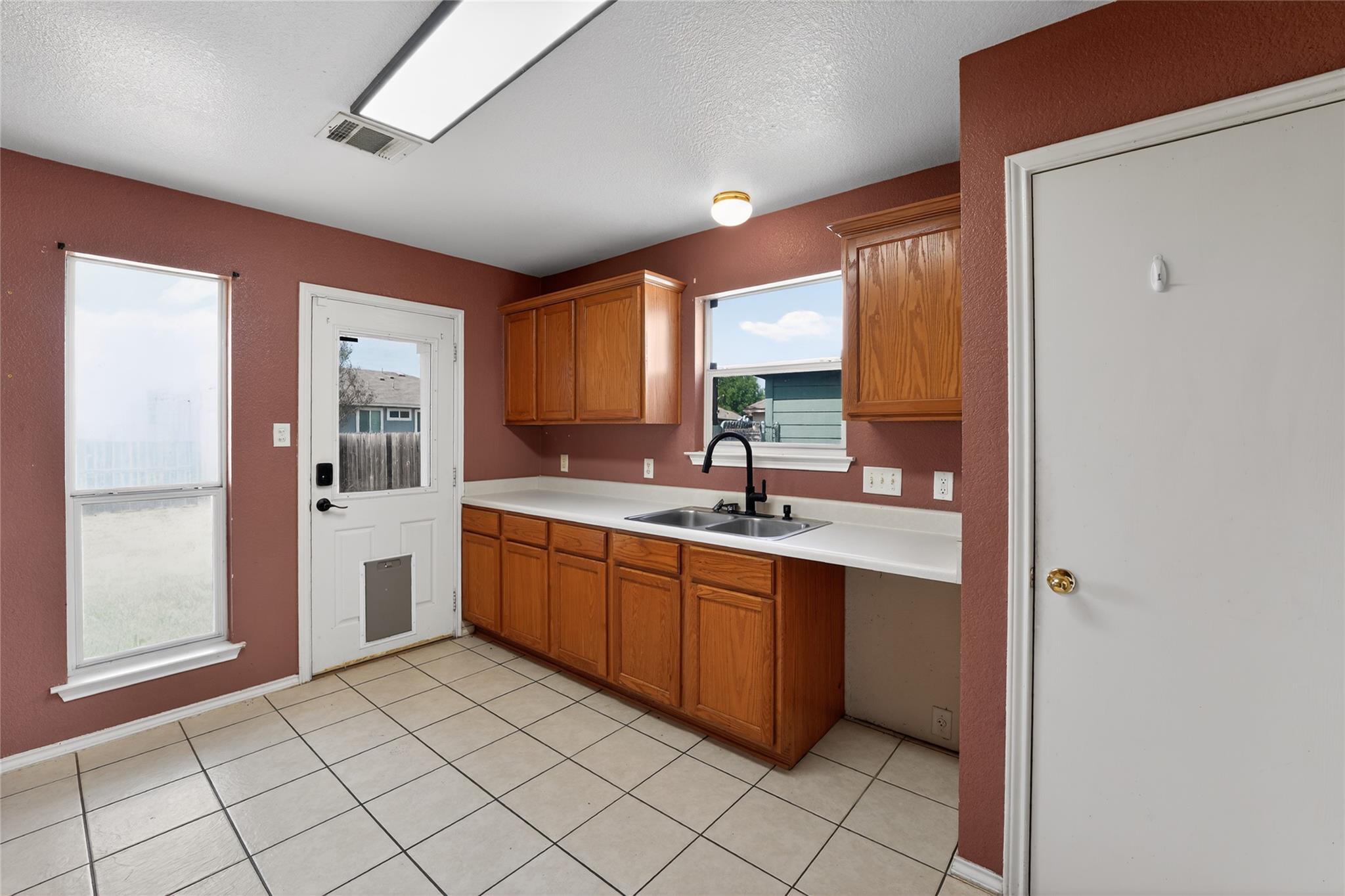 152 Eagle Drive Luling TX 78648