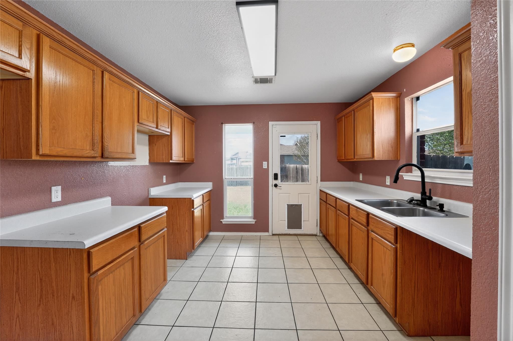 152 Eagle Drive Luling TX 78648