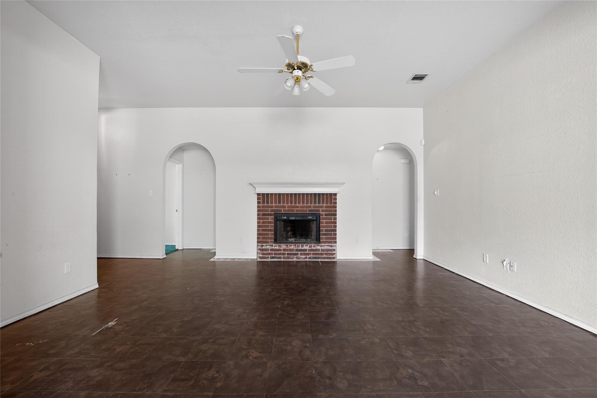 152 Eagle Drive Luling TX 78648