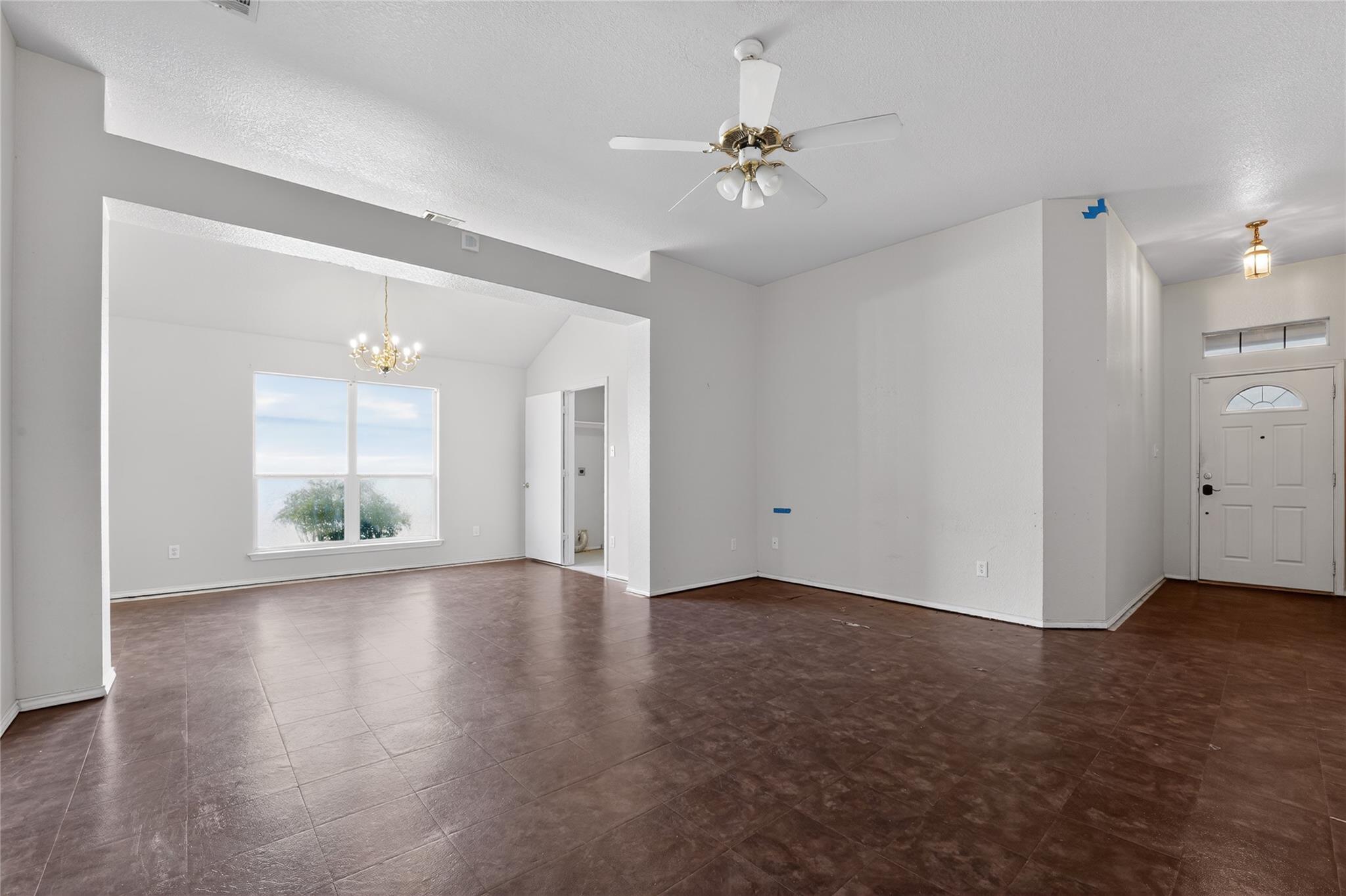 152 Eagle Drive Luling TX 78648