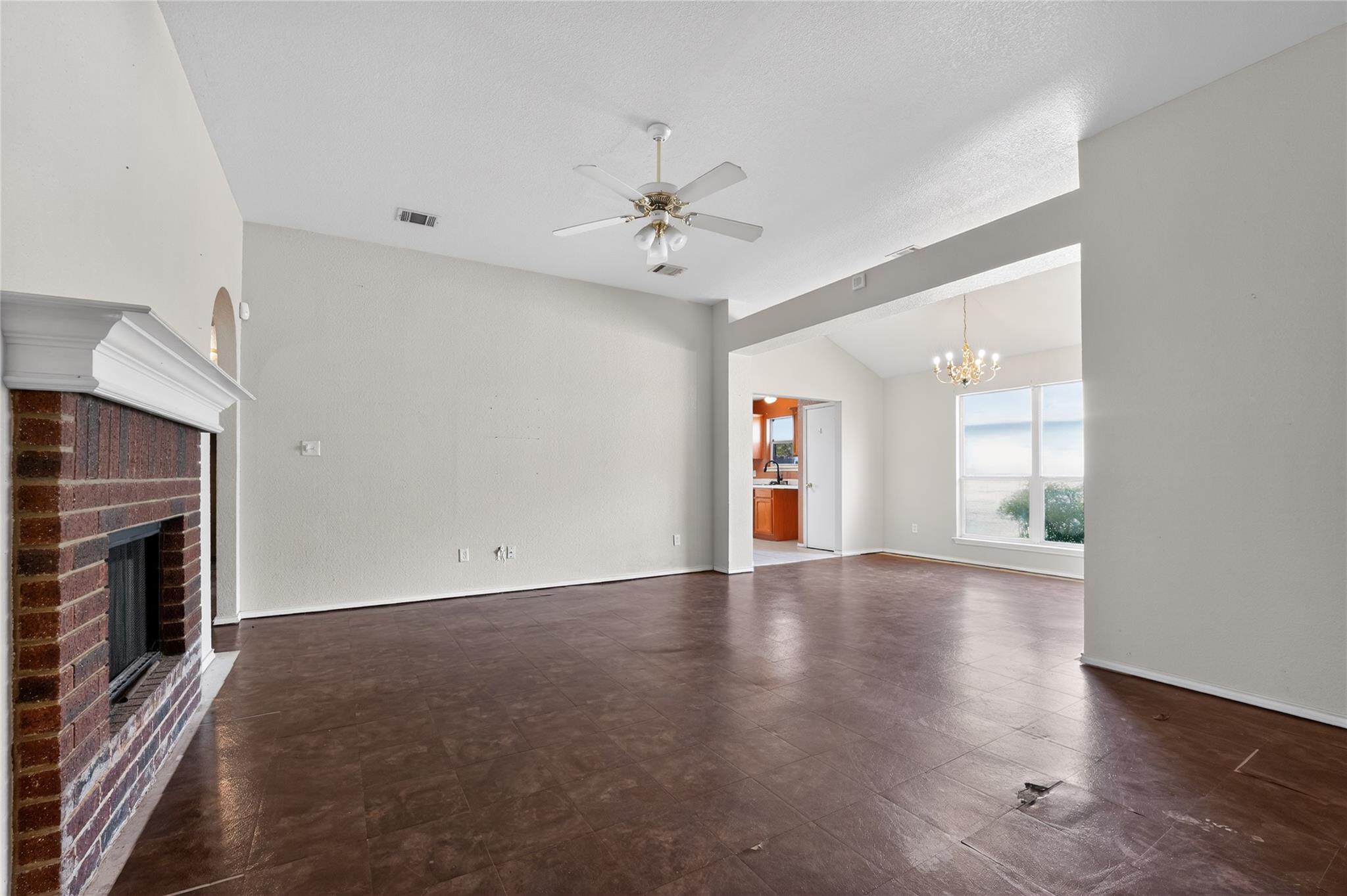 152 Eagle Drive Luling TX 78648