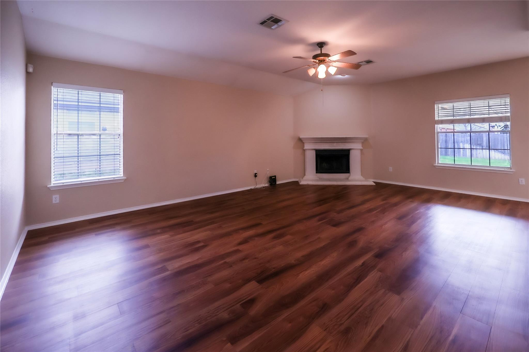 1305 Willow Bluff Drive Pflugerville TX 78660