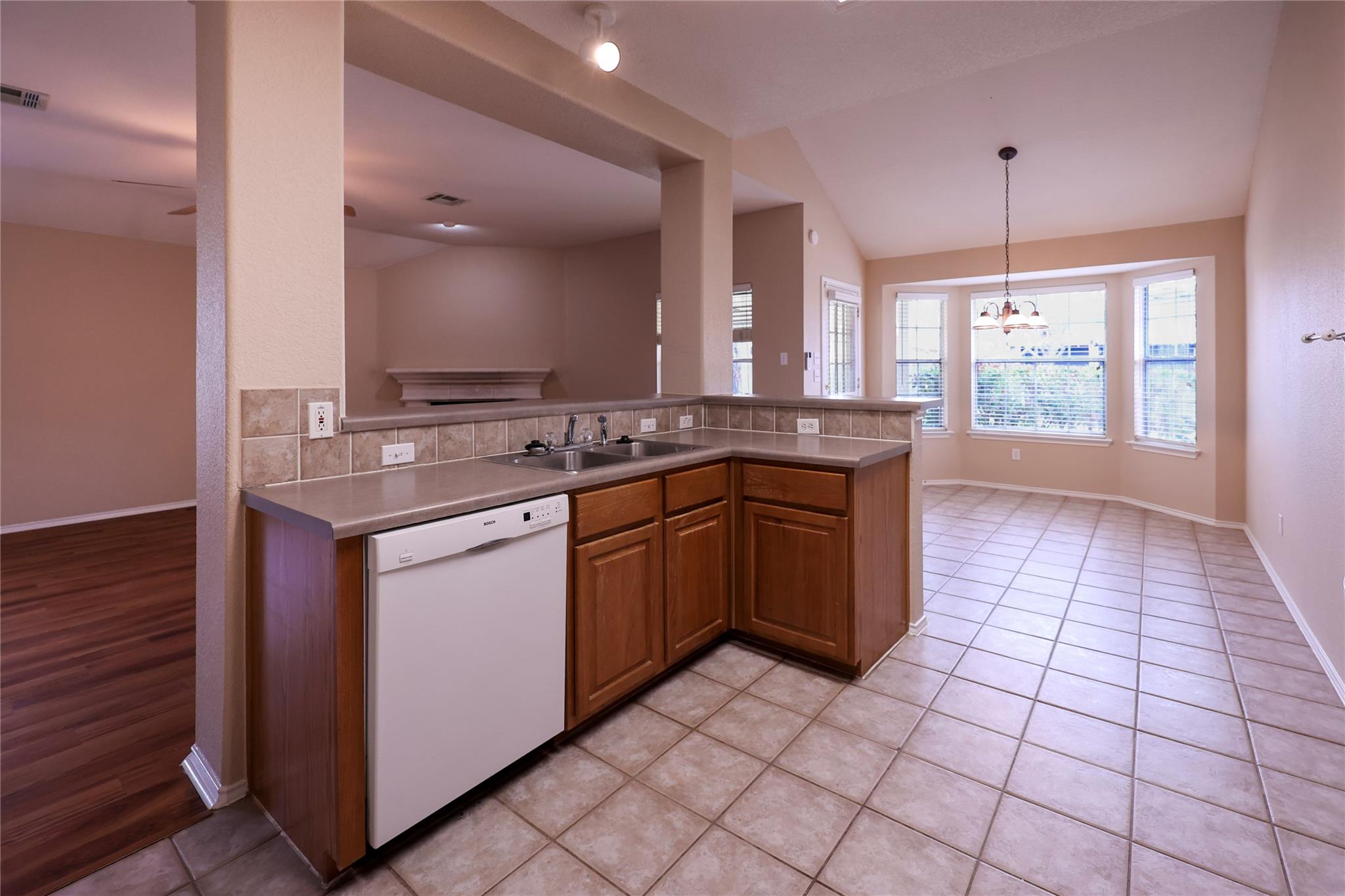 1305 Willow Bluff Drive Pflugerville TX 78660