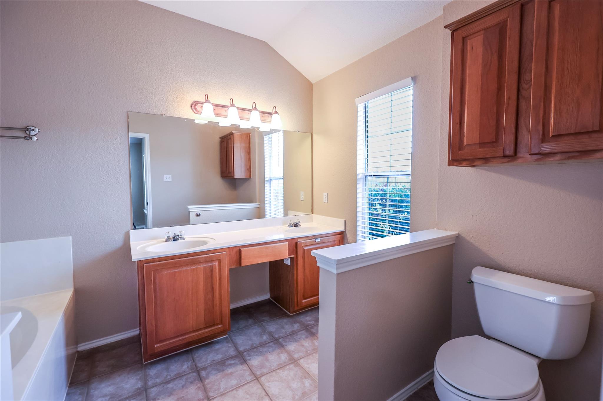 1305 Willow Bluff Drive Pflugerville TX 78660