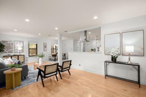 207 El Paso Street Austin TX 78704