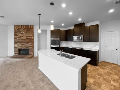 932 Yellow Ribbon Cove Jarrell TX 76537