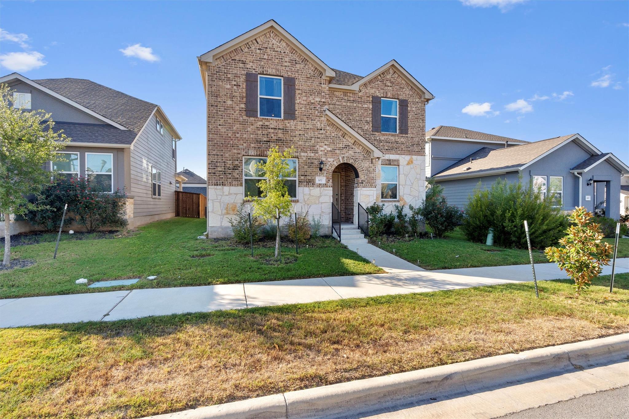 102 Gracie Way Hutto TX 78634
