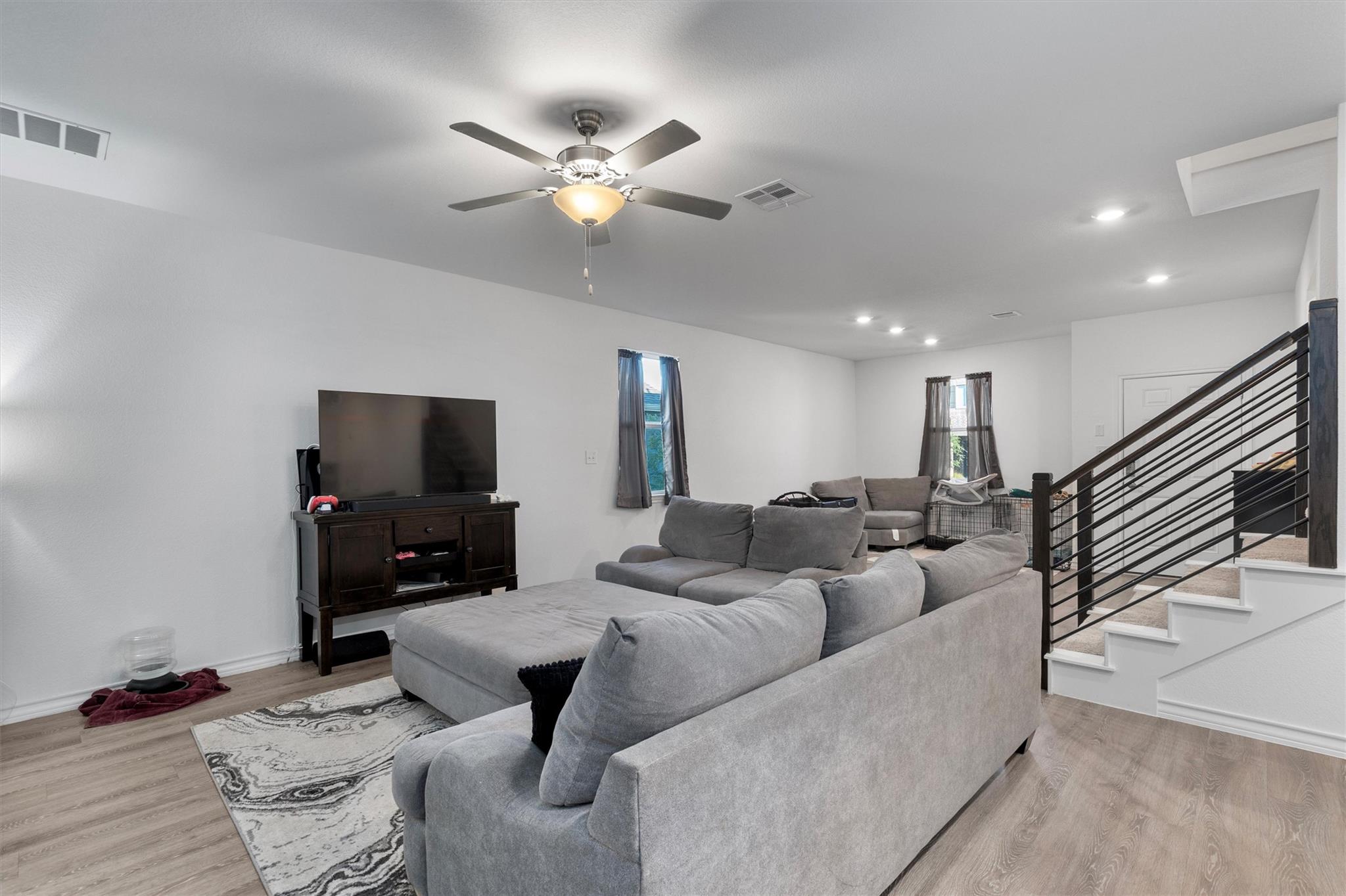 102 Gracie Way Hutto TX 78634