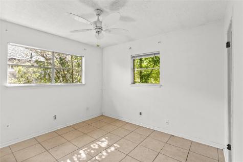 160 Gaeke Street Giddings TX 78942