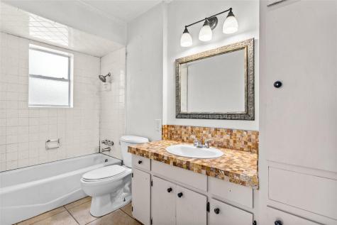 160 Gaeke Street Giddings TX 78942