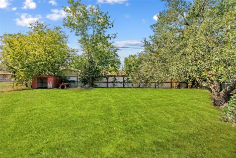 160 Gaeke Street Giddings TX 78942
