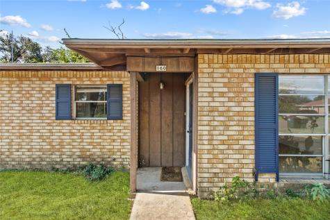 160 Gaeke Street Giddings TX 78942