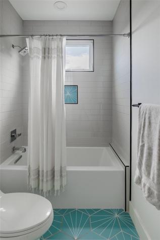 4425 Jinx Avenue Austin TX 78745