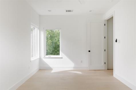 4425 Jinx Avenue Austin TX 78745