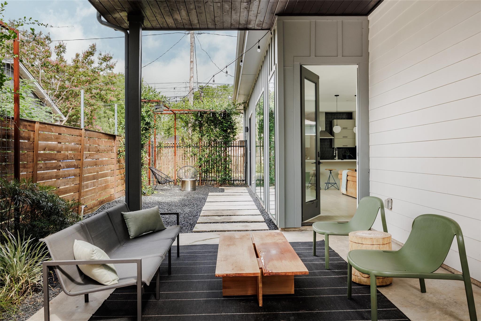 4425 Jinx Avenue Austin TX 78745