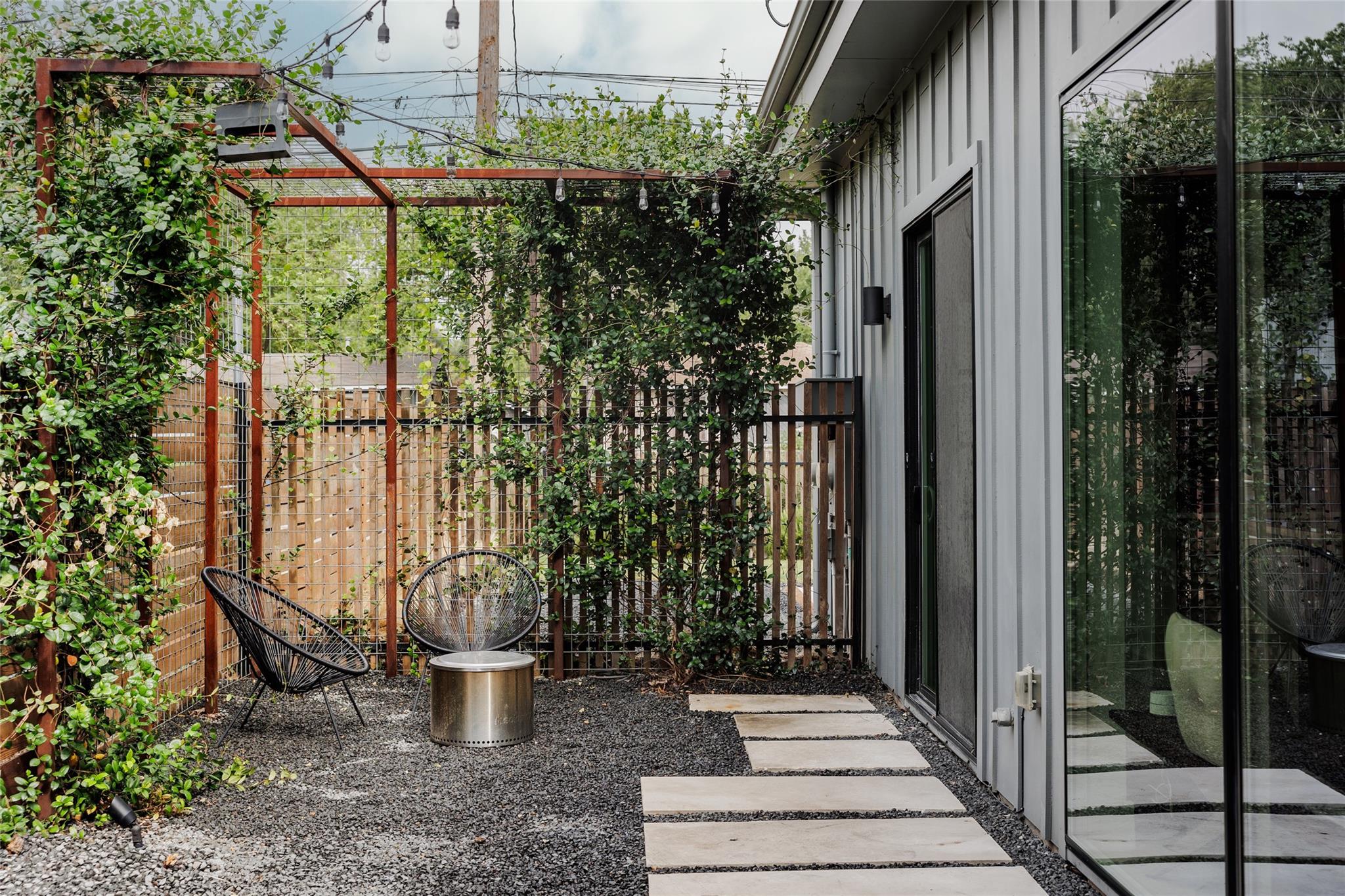 4425 Jinx Avenue Austin TX 78745