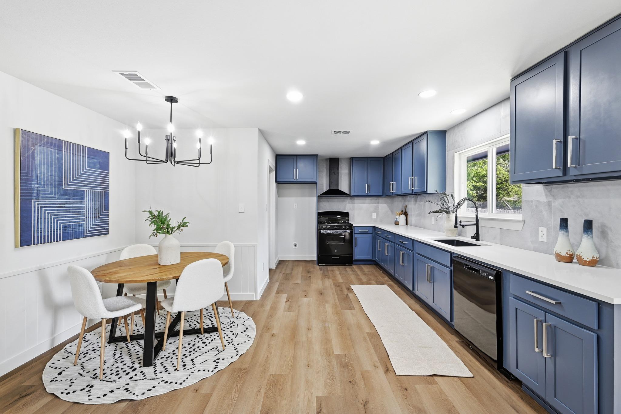 9801 Oak Hollow Drive Austin TX 78758