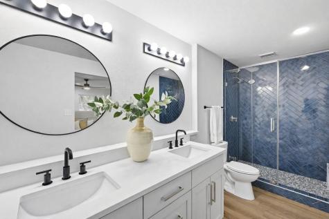 9801 Oak Hollow Drive Austin TX 78758