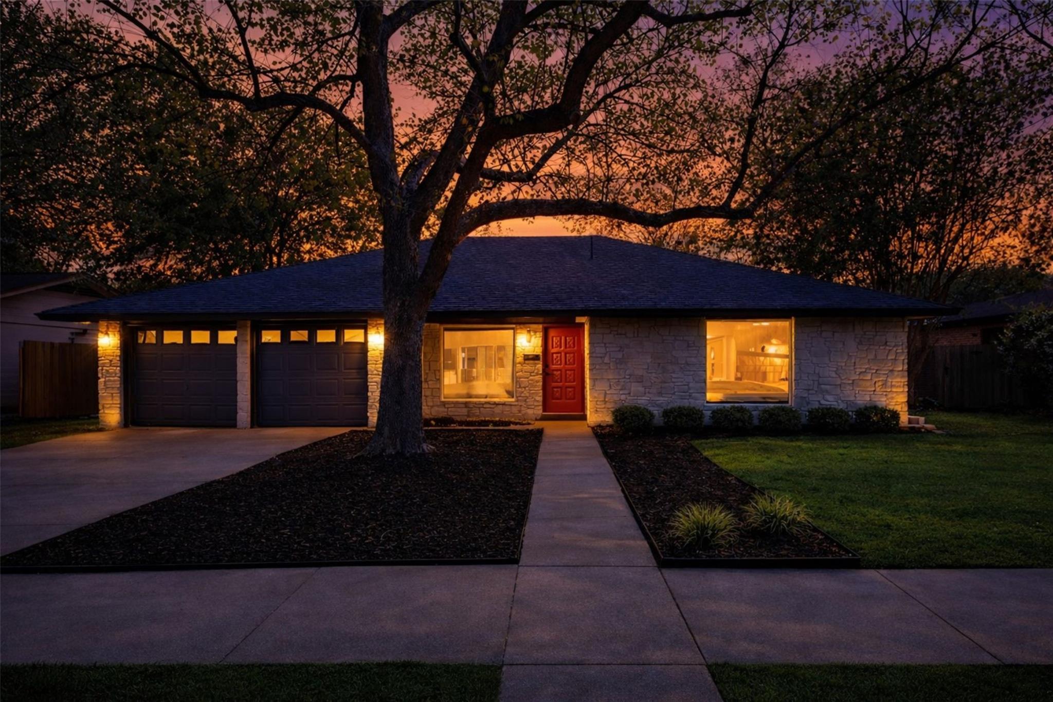 9801 Oak Hollow Drive Austin TX 78758