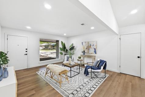 9801 Oak Hollow Drive Austin TX 78758