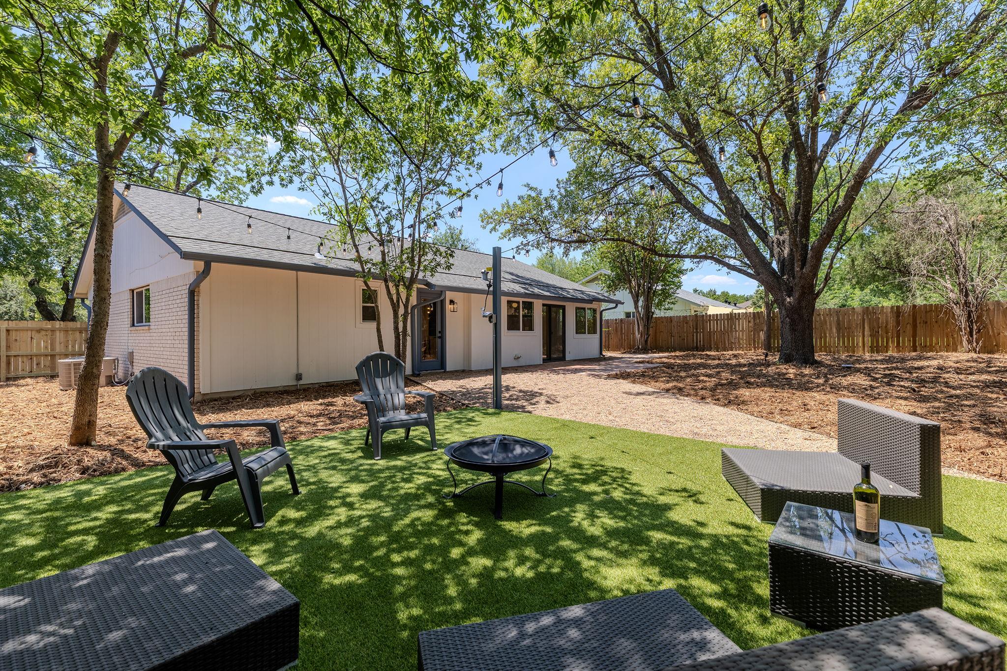910 Cripple Creek Drive Austin TX 78758