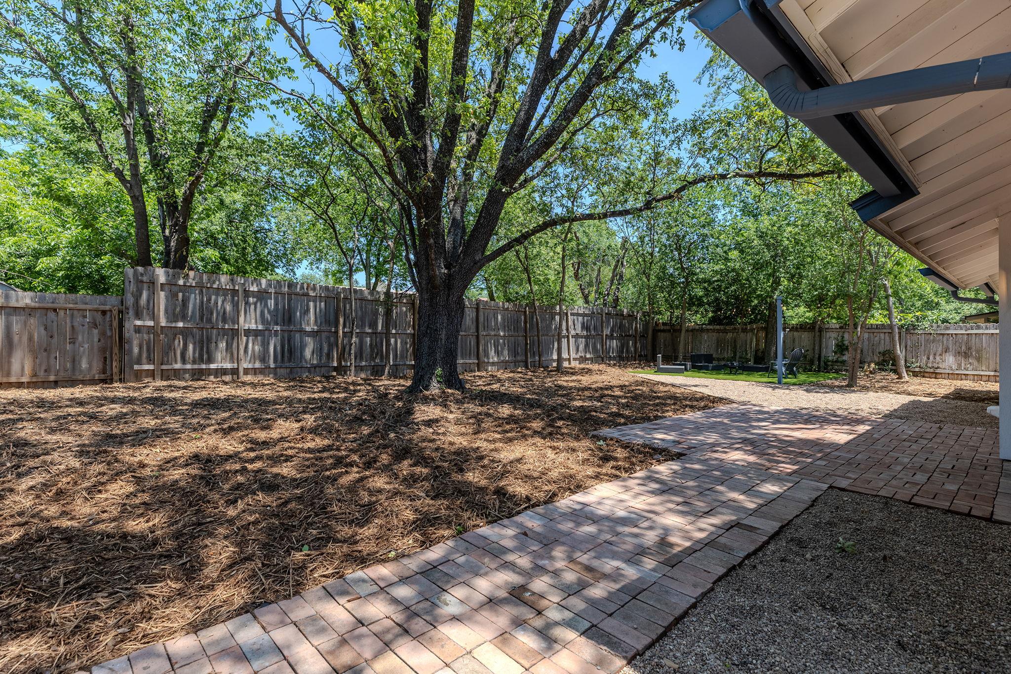 910 Cripple Creek Drive Austin TX 78758