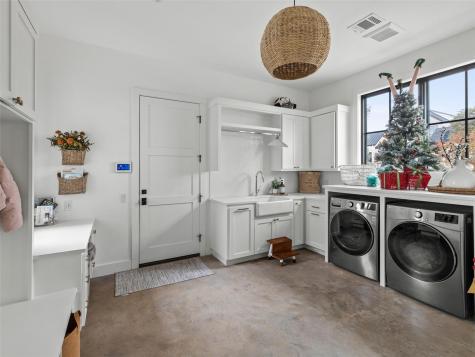 488 Dario Drive Dripping Springs TX 78620