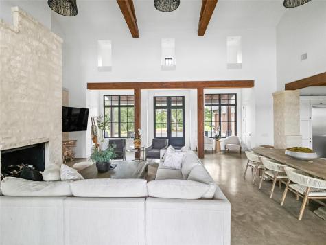 488 Dario Drive Dripping Springs TX 78620