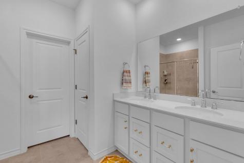 108 Watkinville Road Hutto TX 78634