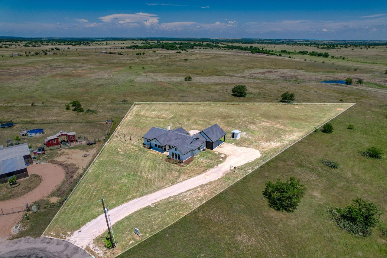 187 Lila Lane Bertram TX 78605