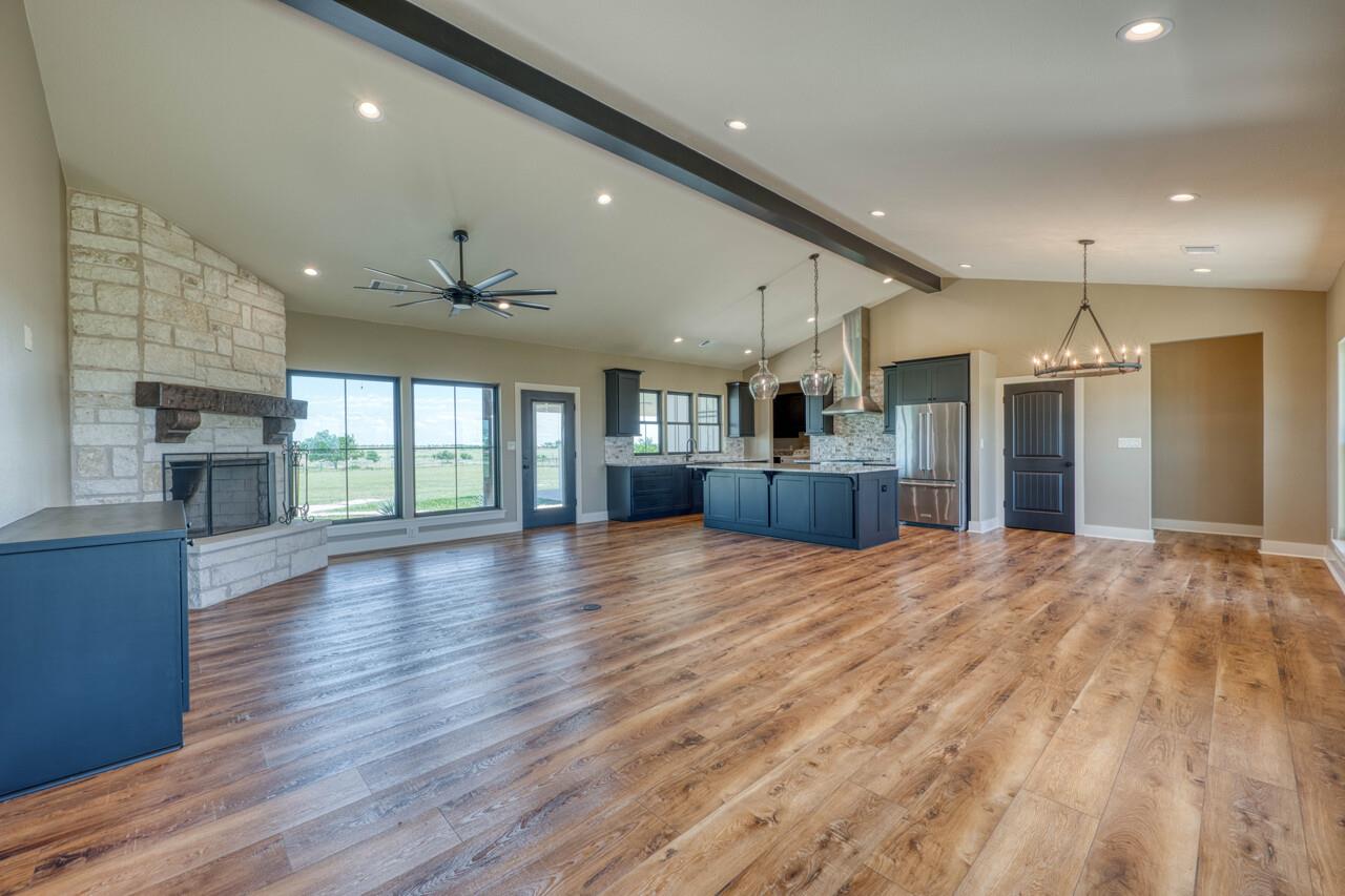 187 Lila Lane Bertram TX 78605