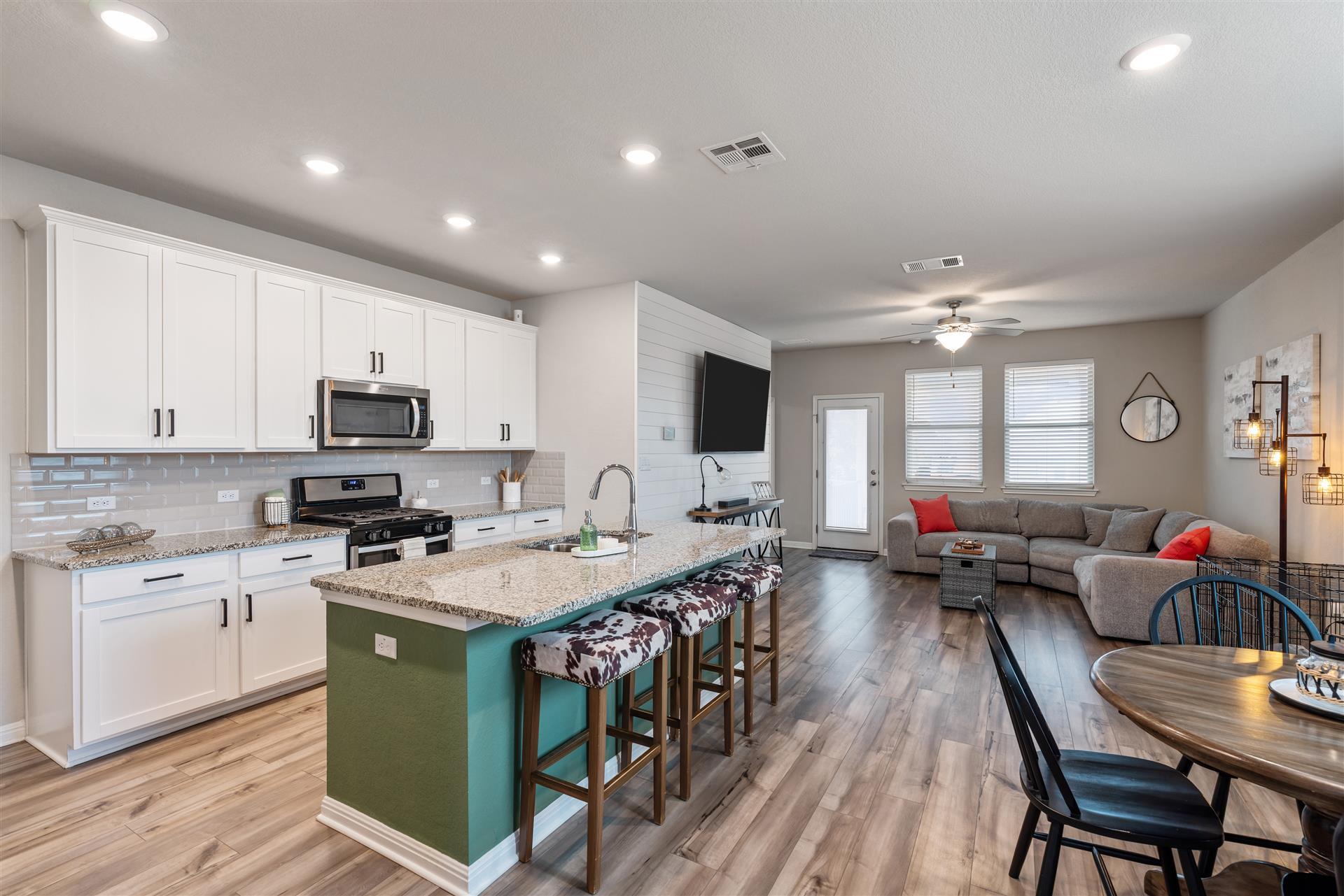 331 Mountain Valley Street Georgetown TX 78628