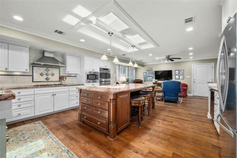 713 Mariner Lakeway TX 78734