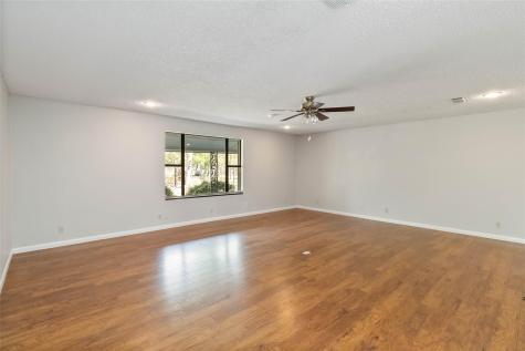 161 Shady Oaks Loop Cedar Creek TX 78612