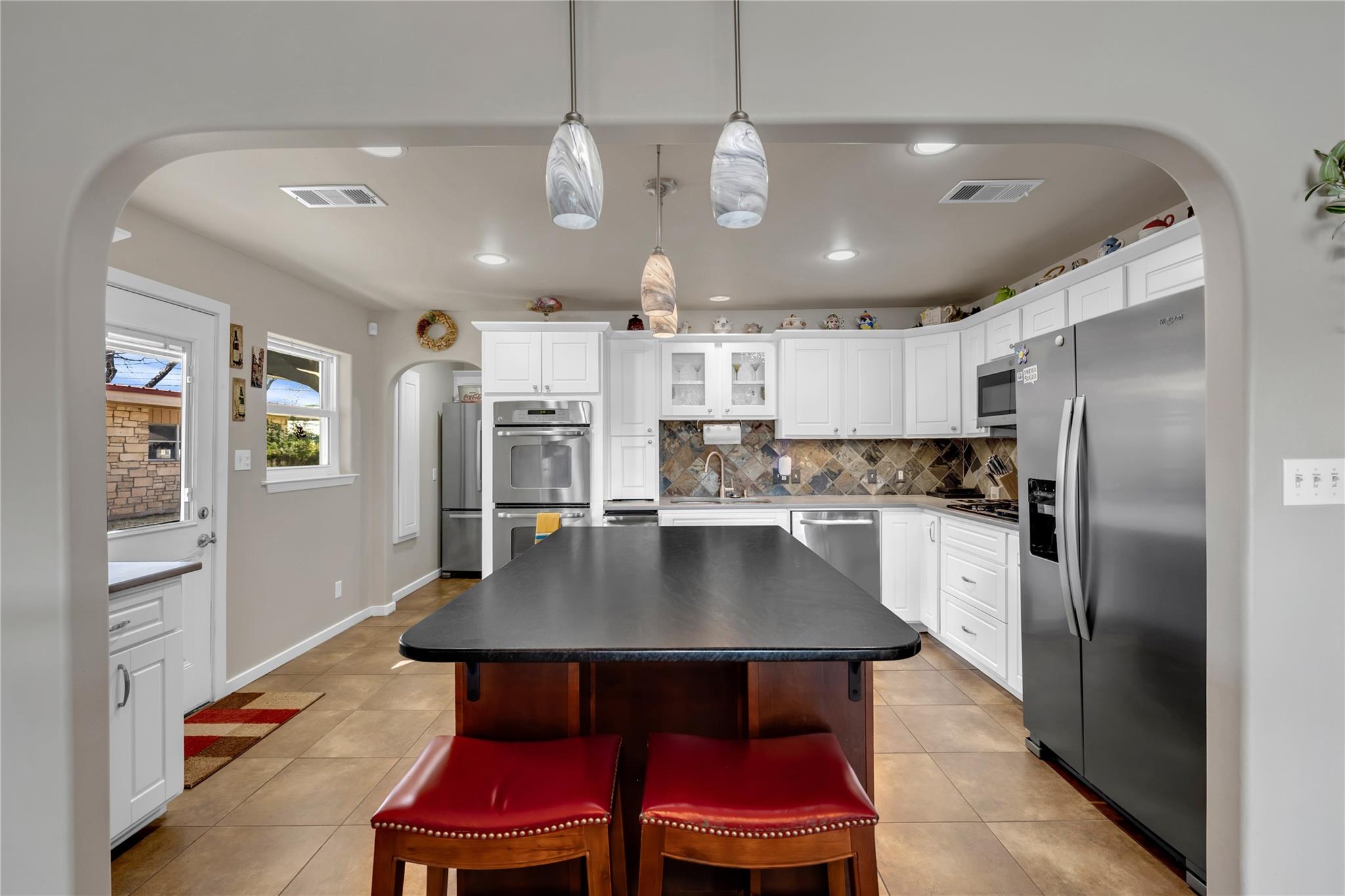 1846 Bluebonnet Lane Kingsland TX 78639