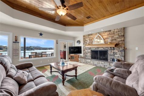 1846 Bluebonnet Lane Kingsland TX 78639