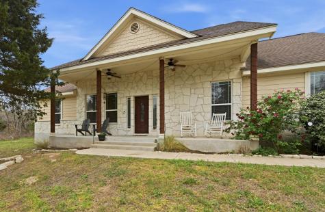 202 Cedar Hills Drive Elgin TX 78621