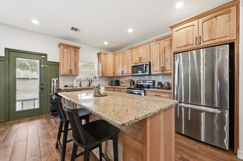 202 Cedar Hills Drive Elgin TX 78621