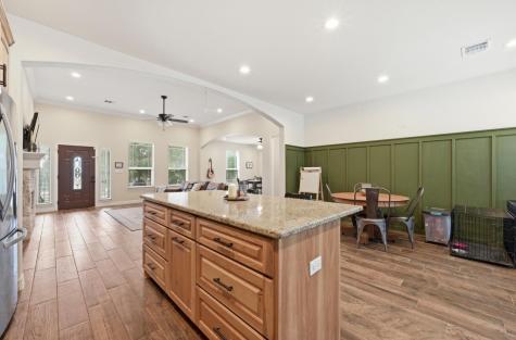 202 Cedar Hills Drive Elgin TX 78621