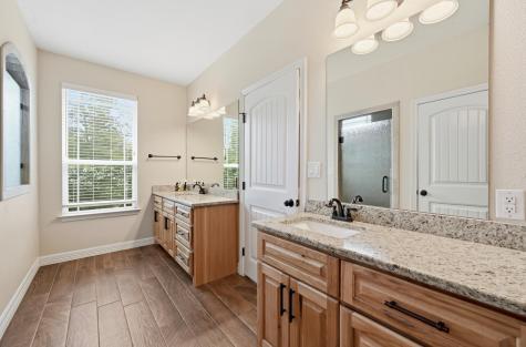 202 Cedar Hills Drive Elgin TX 78621