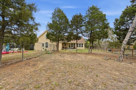 202 Cedar Hills Drive Elgin TX 78621