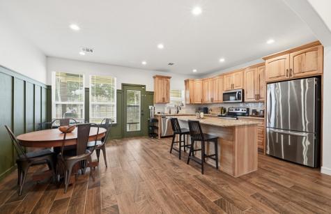 202 Cedar Hills Drive Elgin TX 78621
