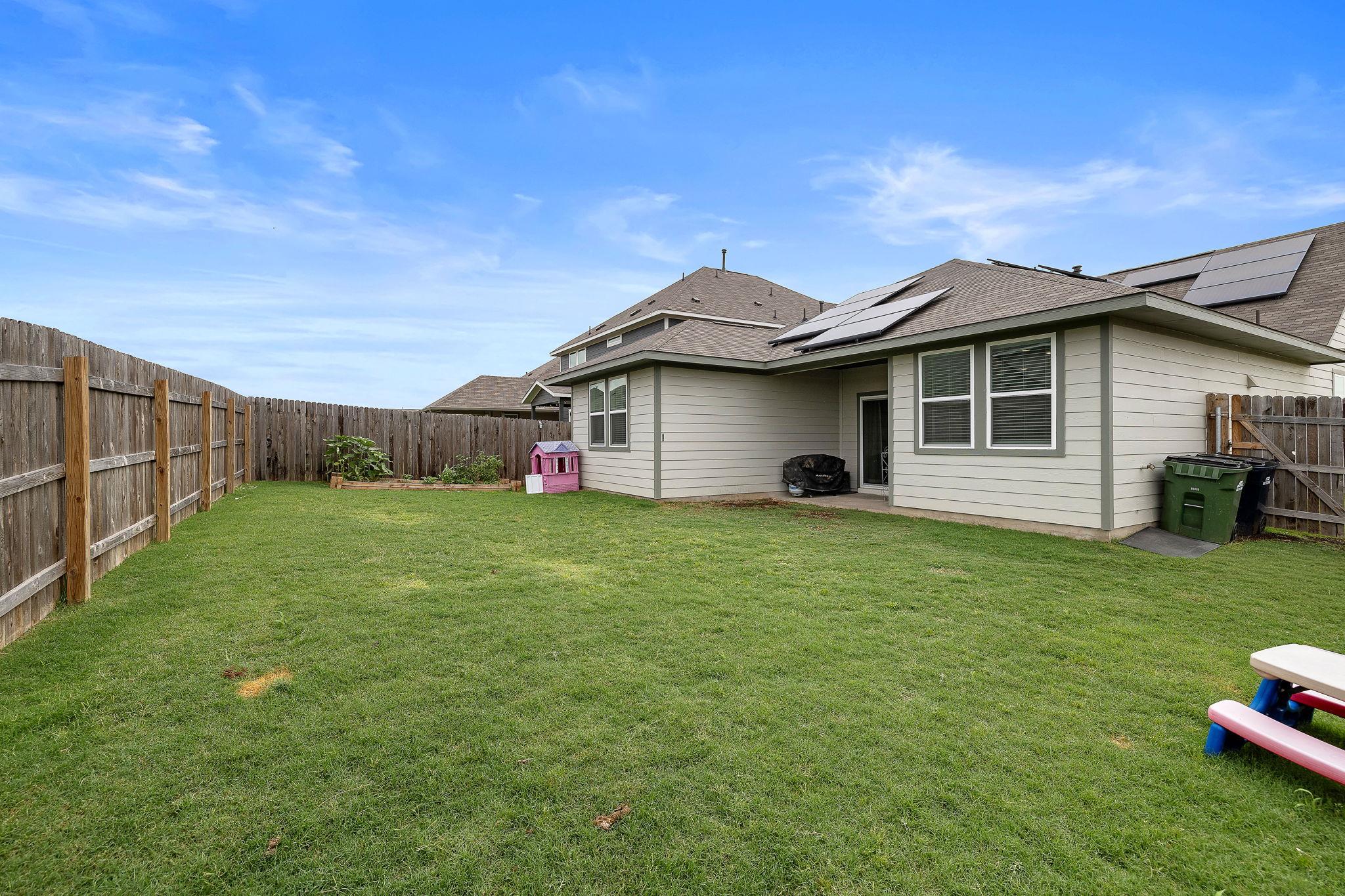 142 Prairie Falls Drive Hutto TX 78634