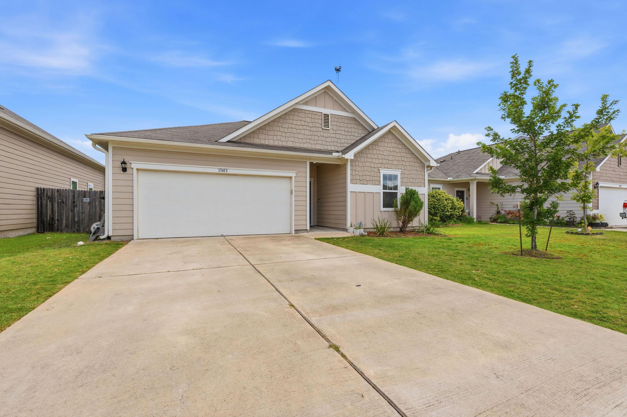 13413 Charles Abraham Way Manor TX 78653
