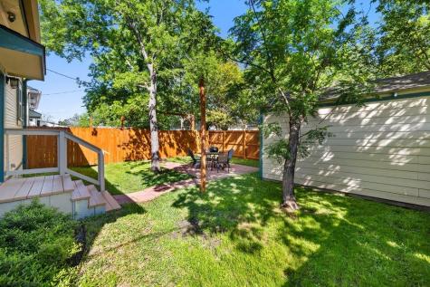 314 And 312 W 3rd Street Taylor TX 76574